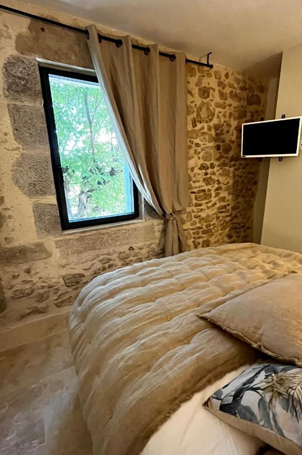 Le Donjon De Lily Carcassonne